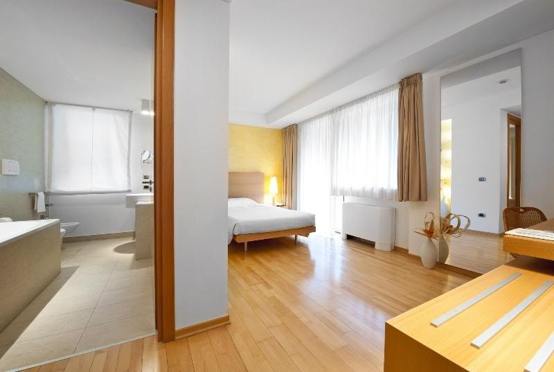 Grand Hotel Terme Di Comano Comano Terme Buitenkant foto