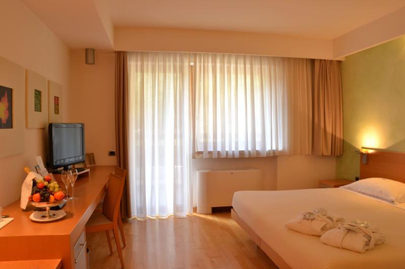 Grand Hotel Terme Di Comano Comano Terme Buitenkant foto